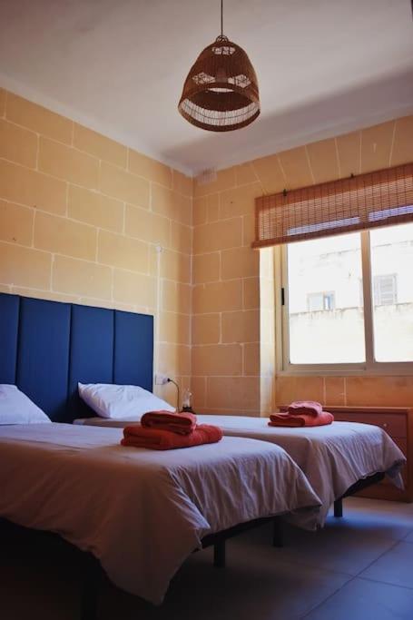 Seaview 2-Bedroom Apartment In 克伦蒂 外观 照片